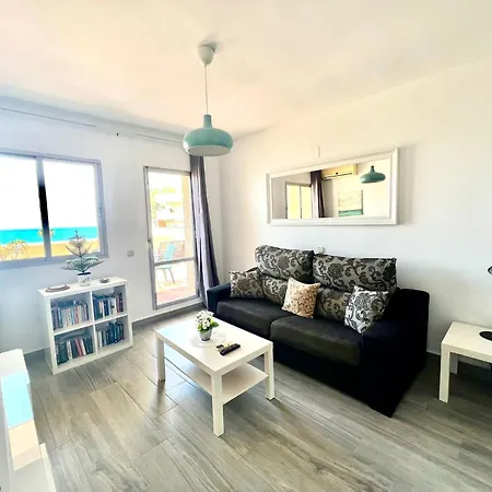 Sea Front With Large Terrace In Benalbeach Apartment *